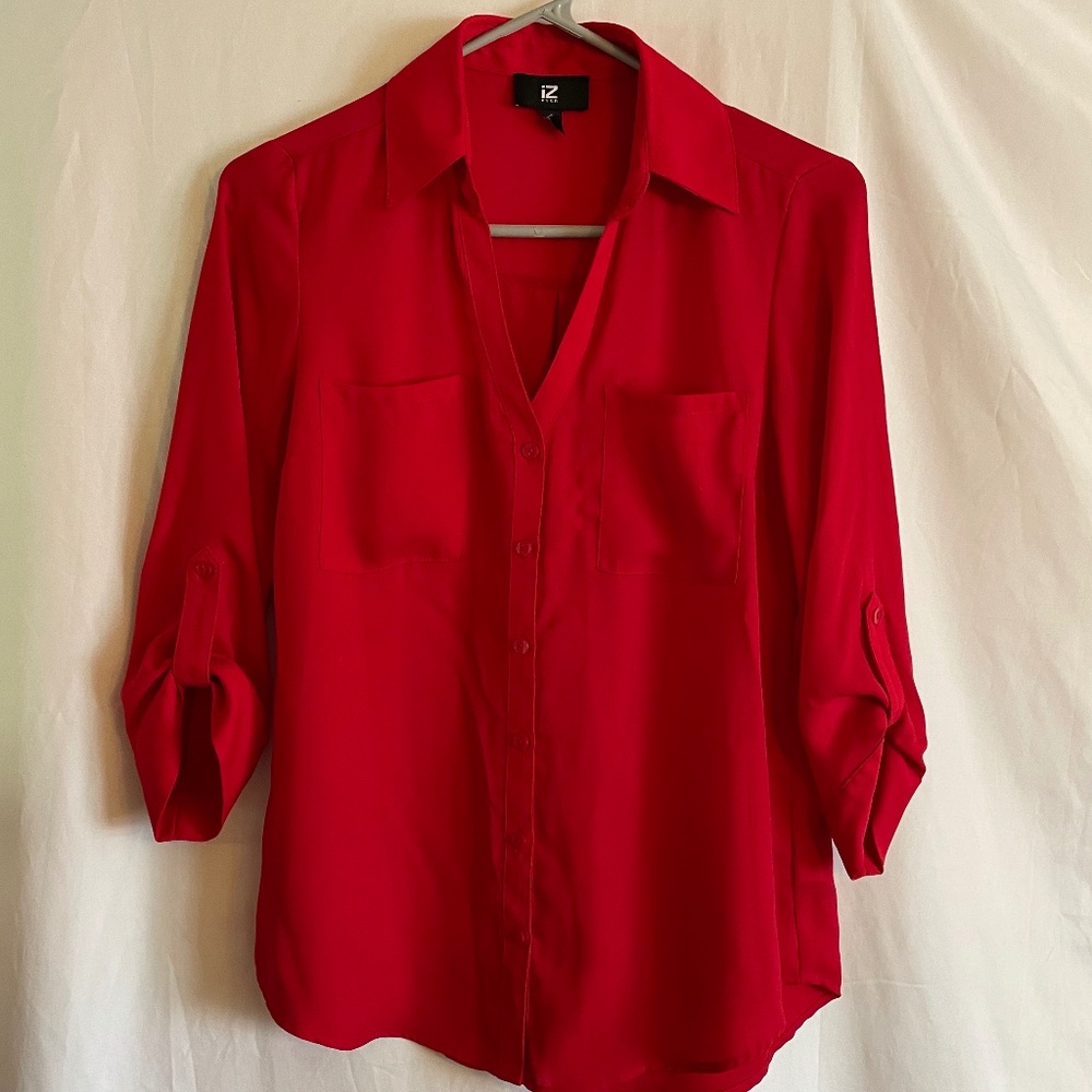 EUC iZ Byer Button Down Blouse Size Small